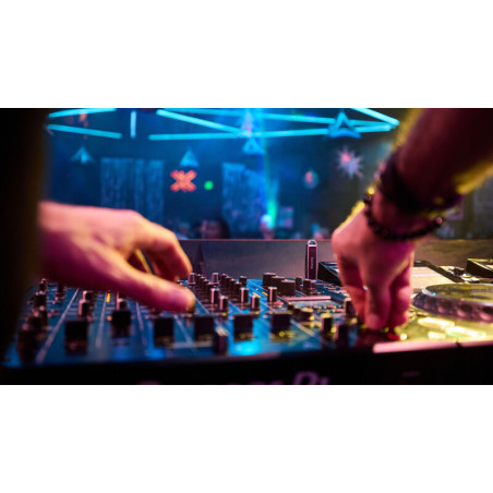 SanDisk® 1TB high speed dual DJ flash drive
